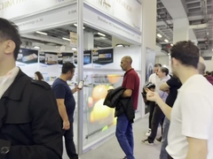 Nuova tecnologia LED schermo trasparente flessibile